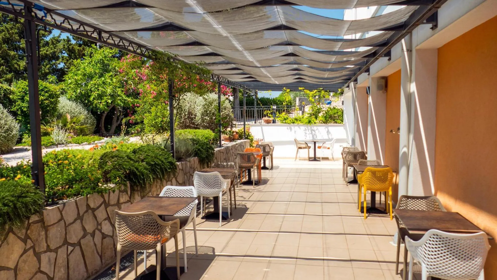 Villa Sunce Punat 3*,  Хорватия